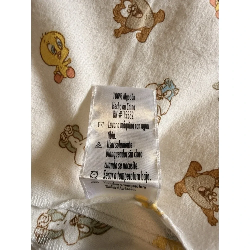 Vintage Y2K Baby Looney Tunes Patchwork Receiving Blanket & Crib Dust Ruffle Set
